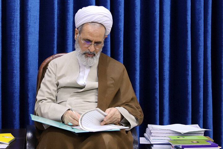 آیت‌الله علیرضا اعرافی