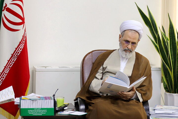 آیت‌الله علیرضا اعرافی