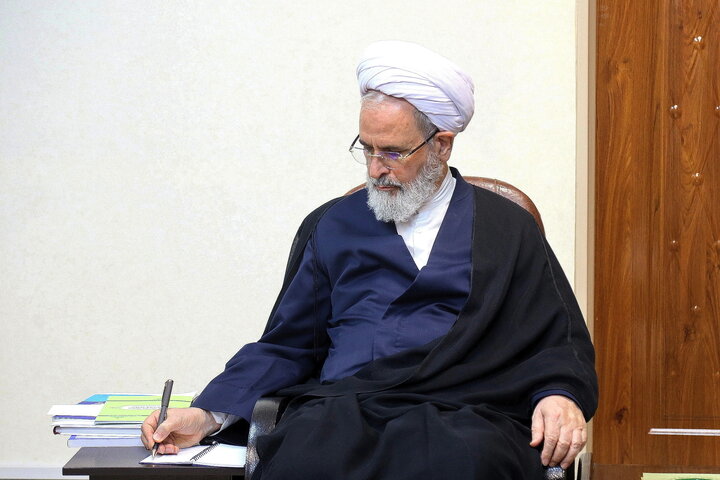 آیت‌الله علیرضا اعرافی