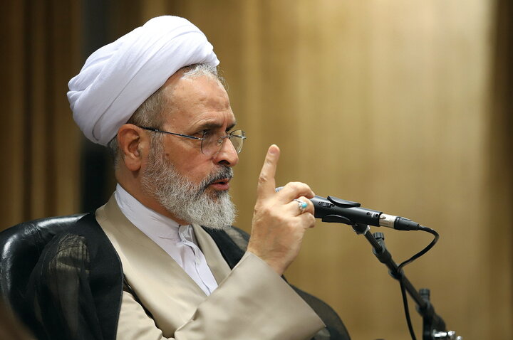 آیت‌الله علیرضا اعرافی
