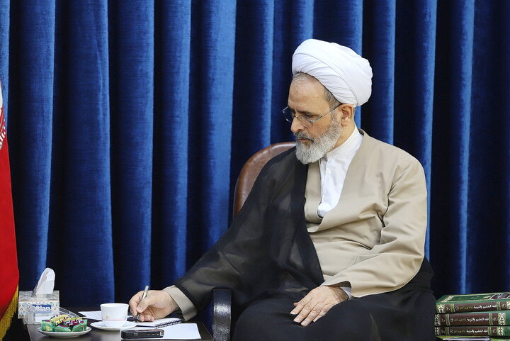 آیت‌الله علیرضا اعرافی