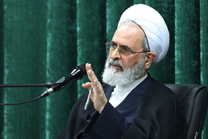آیت‌الله علیرضا اعرافی