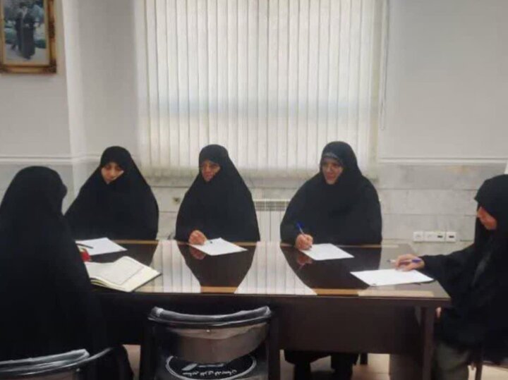 تصاویر/برگزاری فرآیند ارزیابی علمی داوطلبان ورود به مدارس علمیه خواهران لرستان