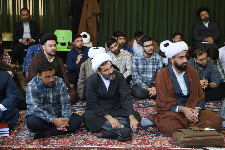 تصاویر / برگزاری جلسه درس اخلاق