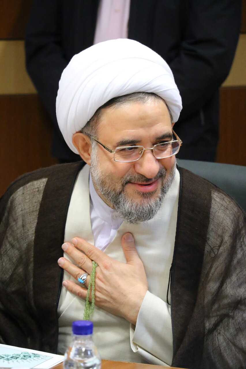 آیت‌الله محسن اراکی
