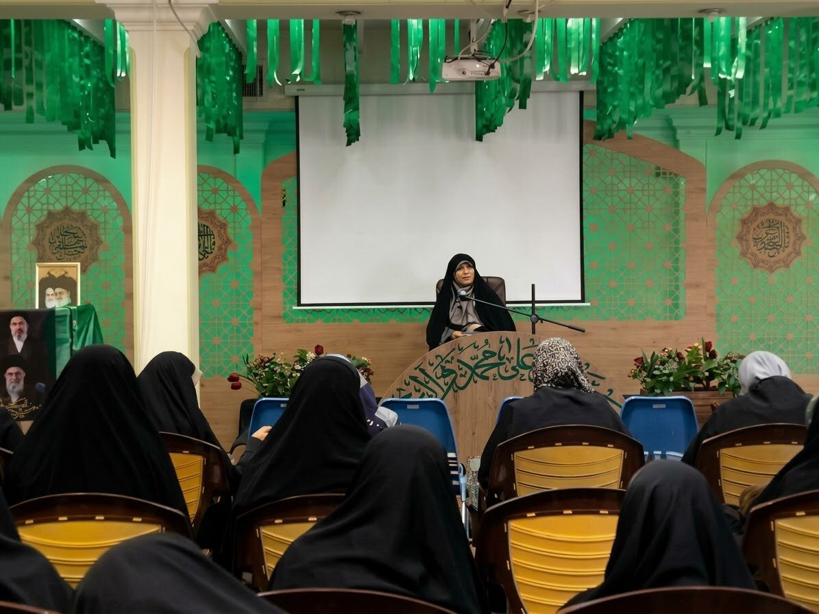آغاز سال تحصیلی جدید مدرسه علمیه الزهراء(س) همدان با تأکید بر رسالت اجتماعی طلاب