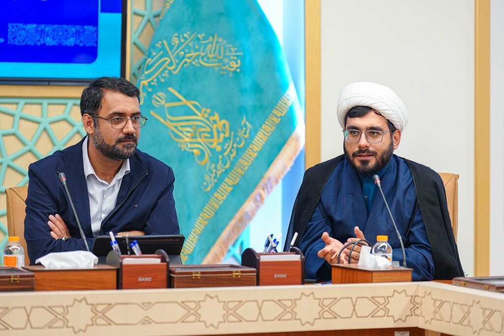 دومین نشست کارگروه رسانه و فضای مجازی آستان‌های مقدس ایران در قم برگزار شد + تصاویر