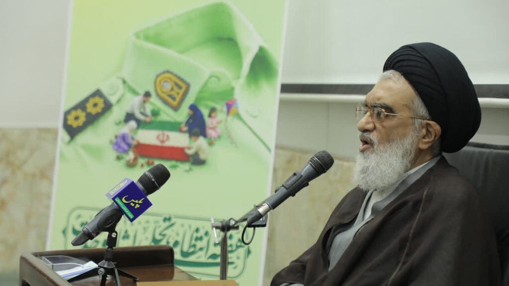 پلیس مقتدر اجازه نمی‌دهد فساد در جامعه ریشه‌دار شود