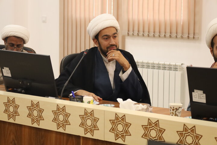 تصاویر/ دیدار مدیران مدارس علمیه استان هرمزگان با مسئول دبیرخانه شورای عالی حوزه‌های علمیه