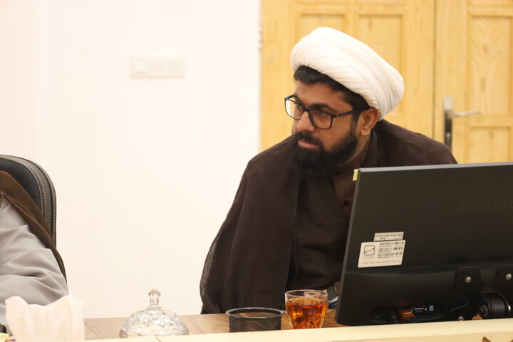 تصاویر/ دیدار مدیران مدارس علمیه استان هرمزگان با مسئول دبیرخانه شورای عالی حوزه‌های علمیه