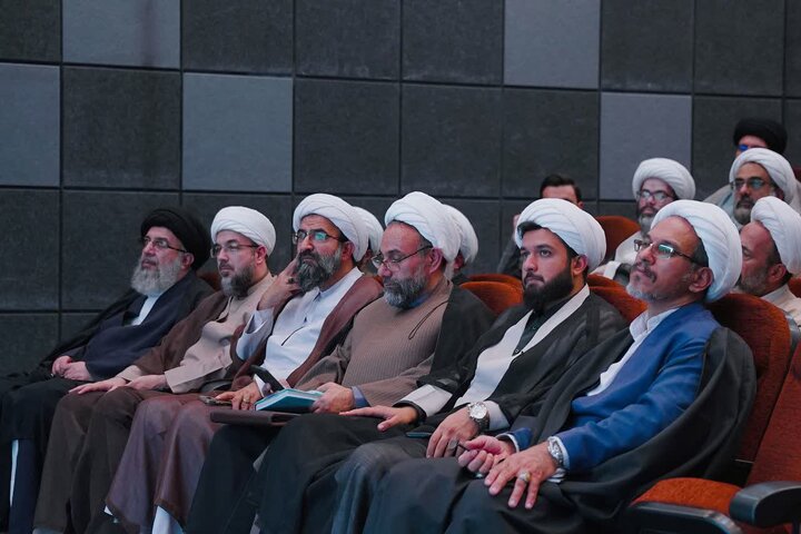 تصاویر/نخستین اجلاسیه مدیران حوزه‌های علمیه استان تهران در سال تحصیلی ۱۴۰۶–۱۴۰۵