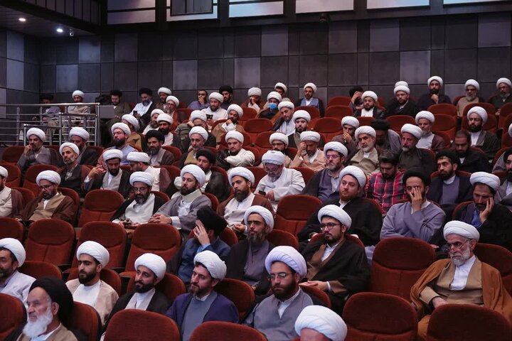 تصاویر/نخستین اجلاسیه مدیران حوزه‌های علمیه استان تهران در سال تحصیلی ۱۴۰۶–۱۴۰۵