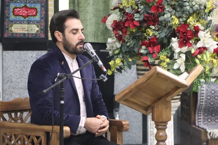تصاویر/ برگزاری محفل انس با قرآن کریم به مناسبت گرامیداشت هفته انتظامی با حضور ریاست سازمان عقیدتی سیاسی فراجا در محل ستاد
