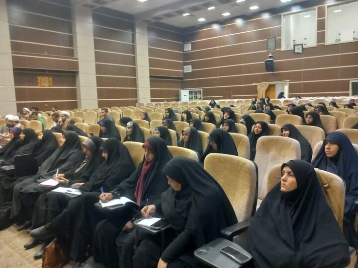 تصاویر/دوره آموزشی «مبانی فقهی تجوید الصلاة و روش‌های متنوع تدریس تجوید»ویژه مبلغین و مربیان طرح امین در ساوه