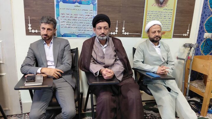 تصاویر/ برگزاری کارگاه کارآفرینی در مدرسه علمیه امام حسن عسکری (ع) آمل