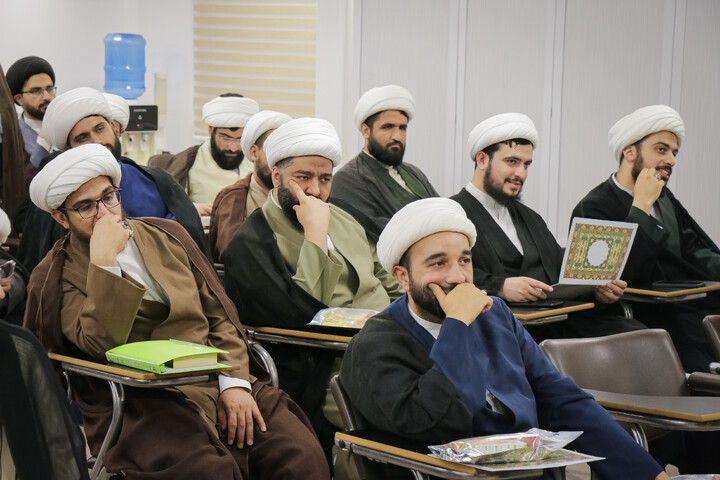 تصاویر/ اختتامیه دوره تربیت مدرس اندیشه‌های امام شهید رضوان الله تعالی علیه