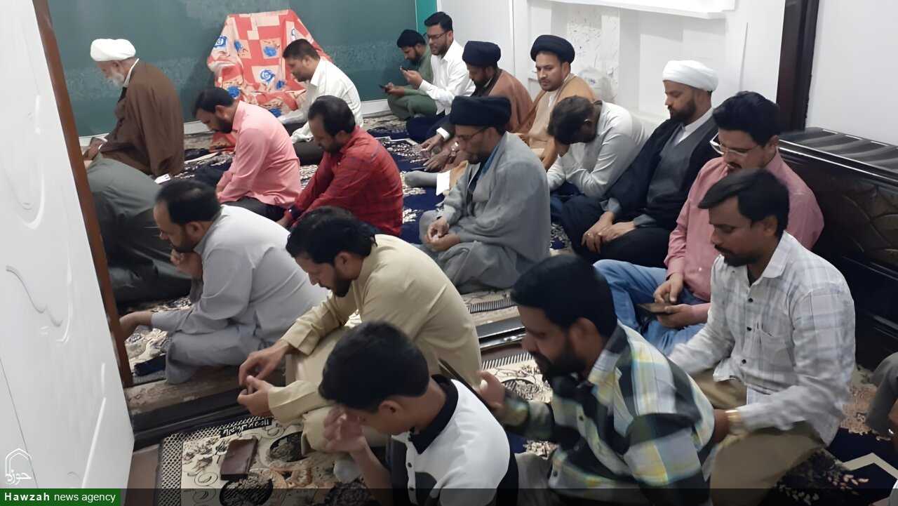 علمی نشست: انسان سازی میں ہمارا کردار؛ مدرسۂ علمیہ امام الہادیؑ قم میں علمی نشست کا انعقاد