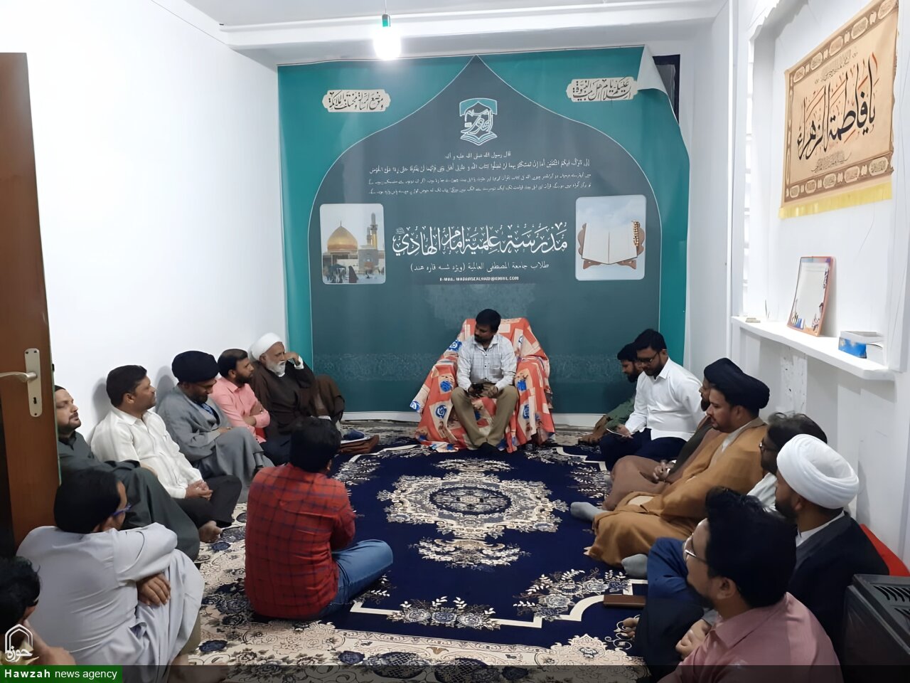 علمی نشست: انسان سازی میں ہمارا کردار؛ مدرسۂ علمیہ امام الہادیؑ قم میں علمی نشست کا انعقاد