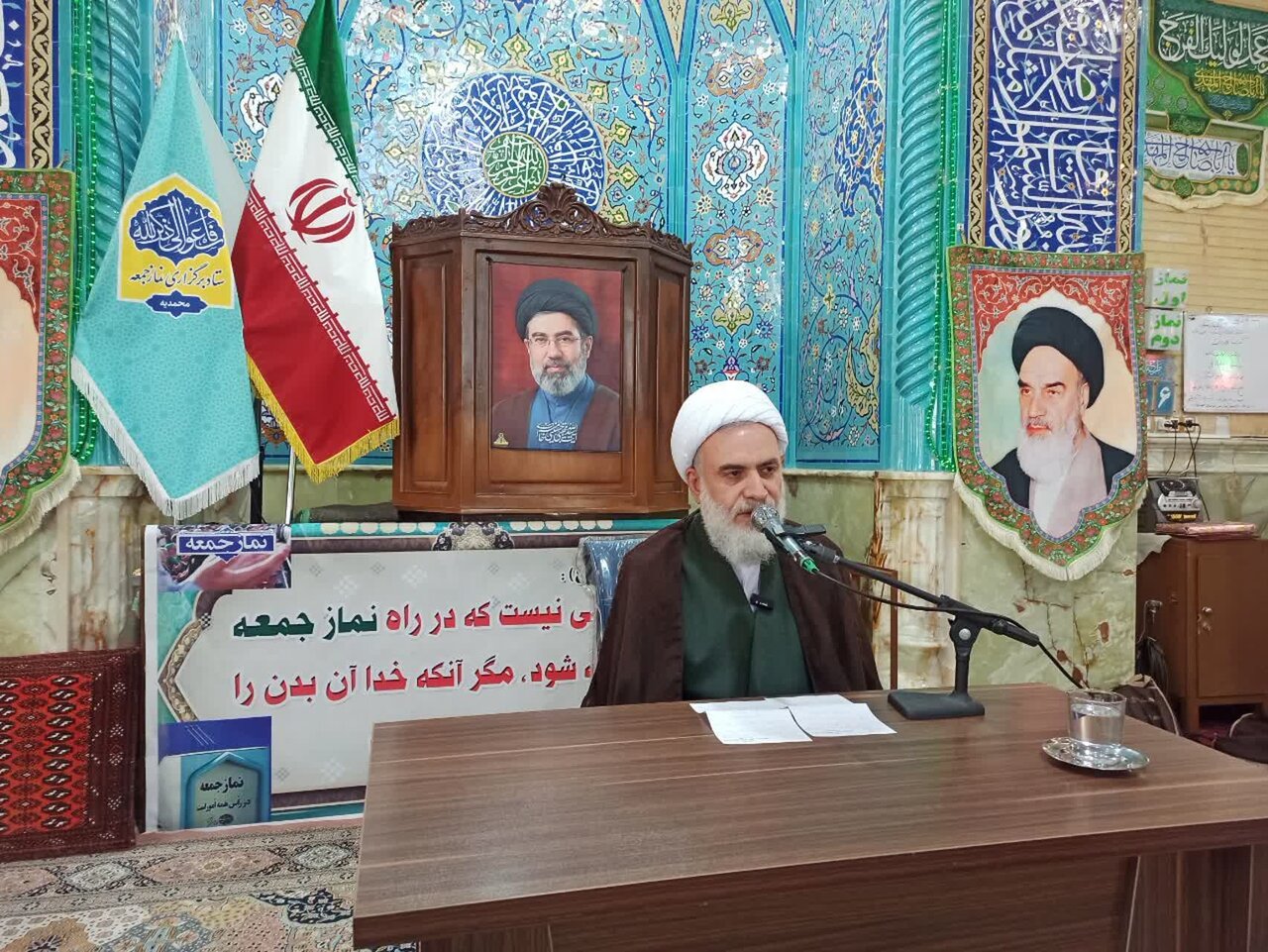 اراده ملت و خون پاک شهدا دشمن را در بن‌بست کامل  قرار داده است /دشمن آمریکایی در مقابل ملت ایران به استیصال کشیده شده است
