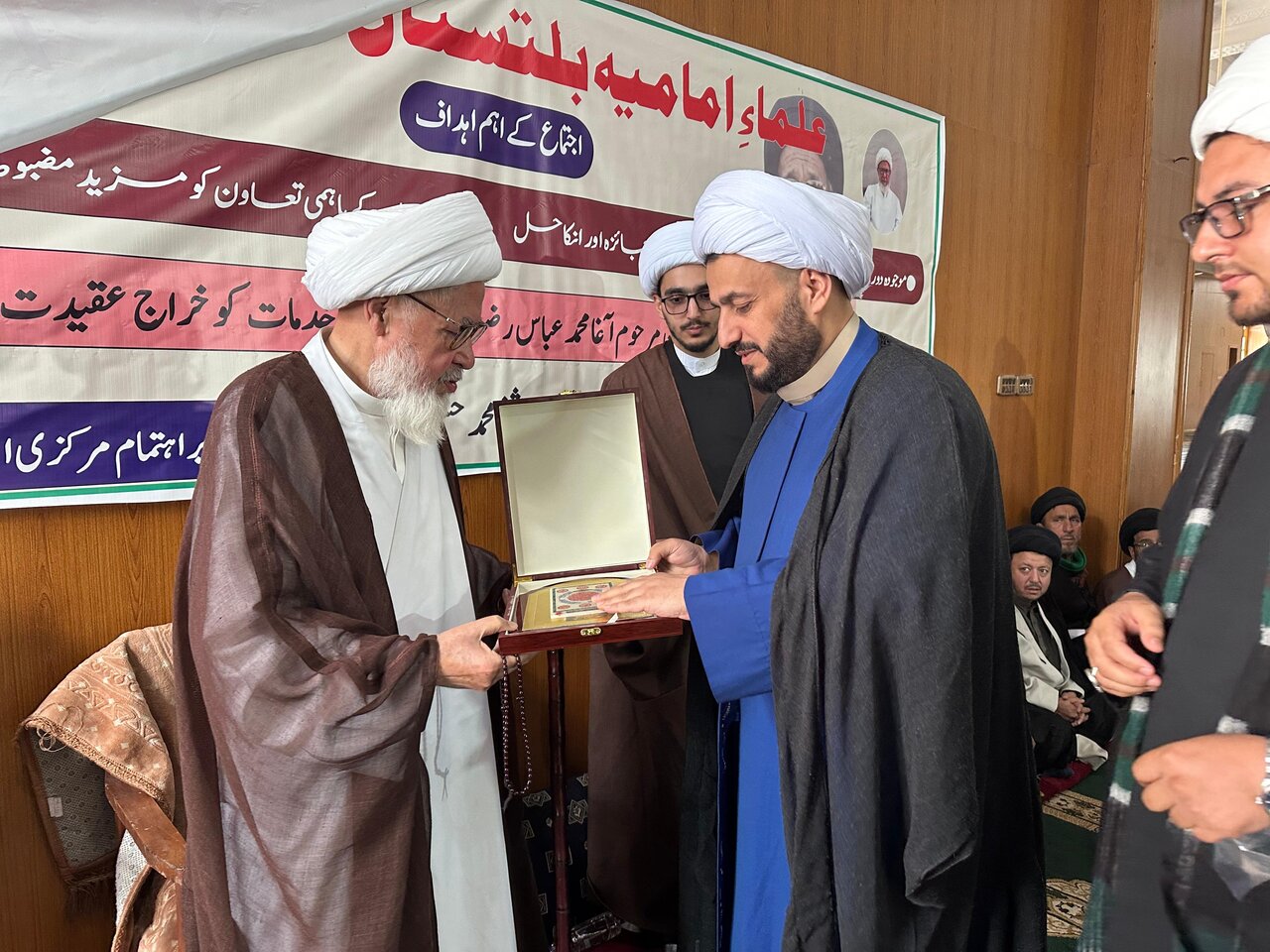 مسئولیت علما در هدایت فکری نسل جوان بیش از گذشته شده است