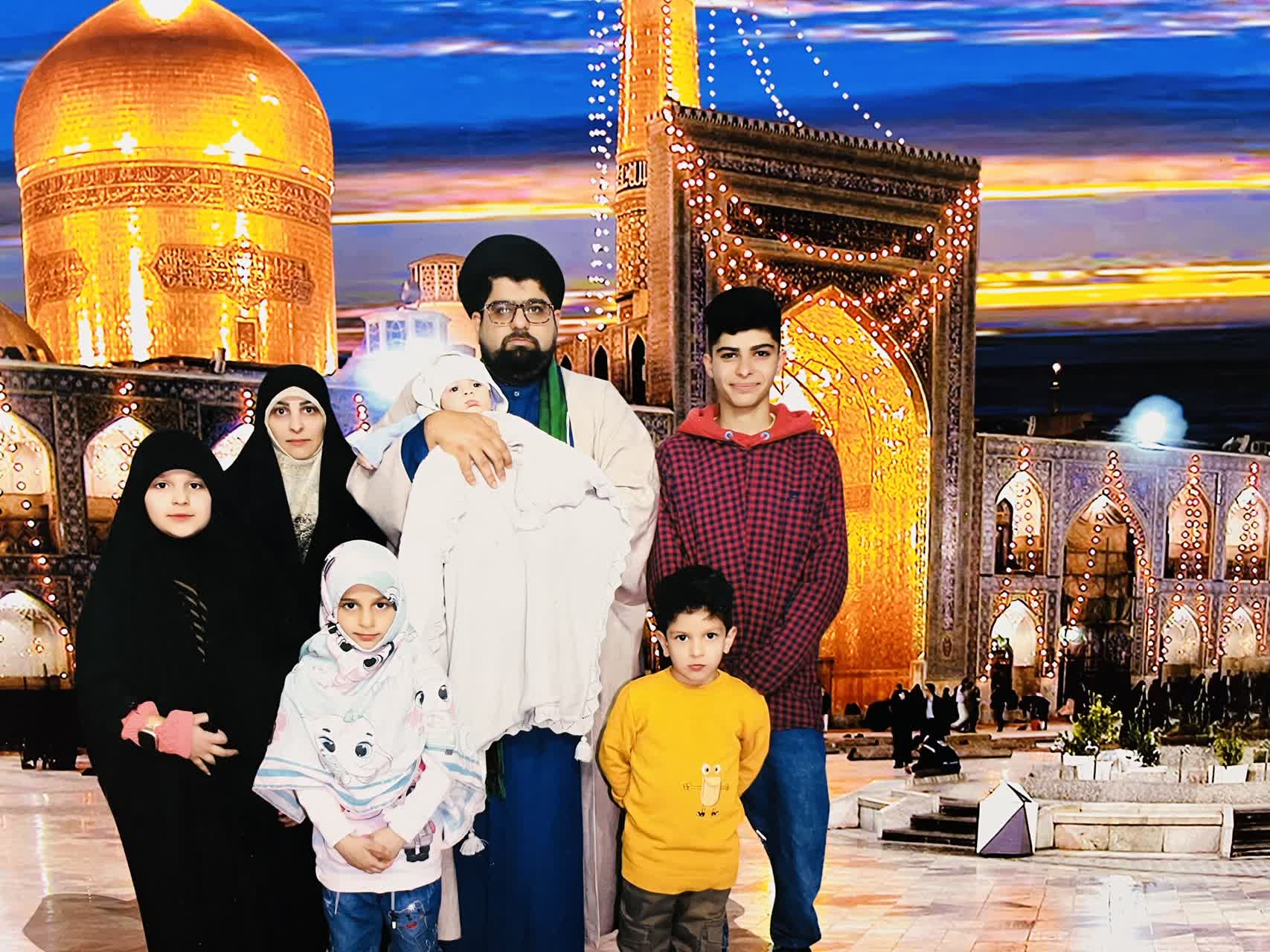 نرگس و حسن: خوشبختی ما با پنج فرزند کامل شد