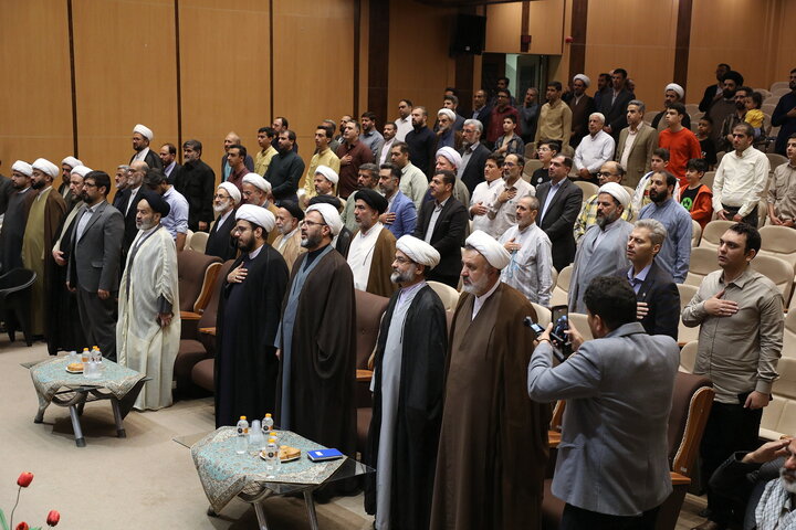 گزارش تصویری + گرامیداشت سی‌وپنجمین سالروز تأسیس مرکز خدمات حوزه‌های علمیه