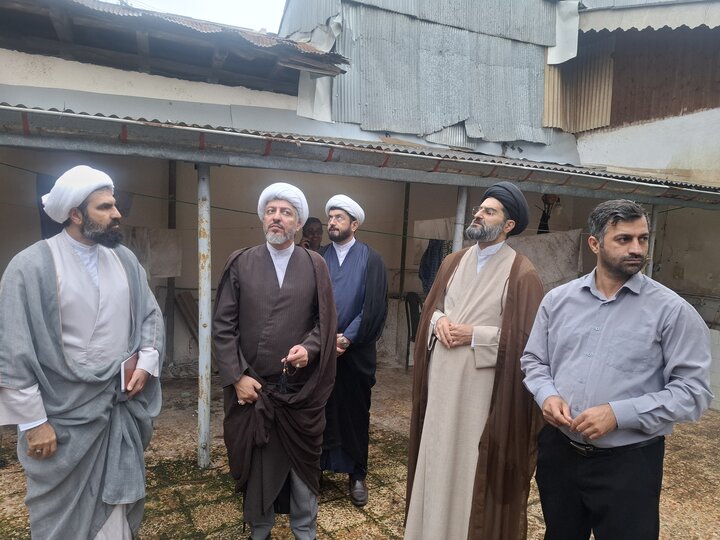 تصاویر/ بازدید معاون منابع انسانی و پشتیبانی حوزه های علمیه از مدرسه علمیه مستوفی رشت
