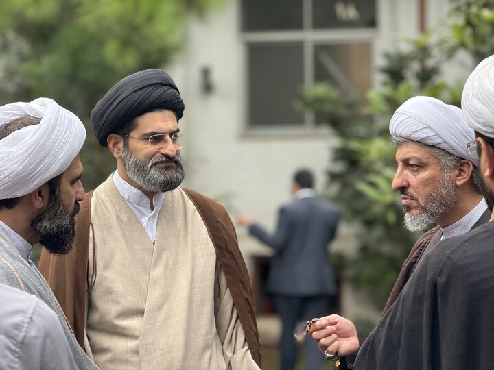 تصاویر/ بازدید معاون منابع انسانی و پشتیبانی حوزه های علمیه از مدرسه علمیه مستوفی رشت