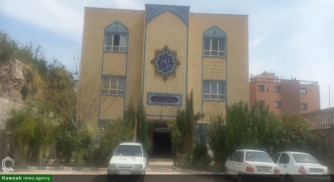 «پرسشگری و استمرار در تحصیل» از رموز موفقیت در طلبگی است/ معیار مفید بودن طلبه «بصیرت» است