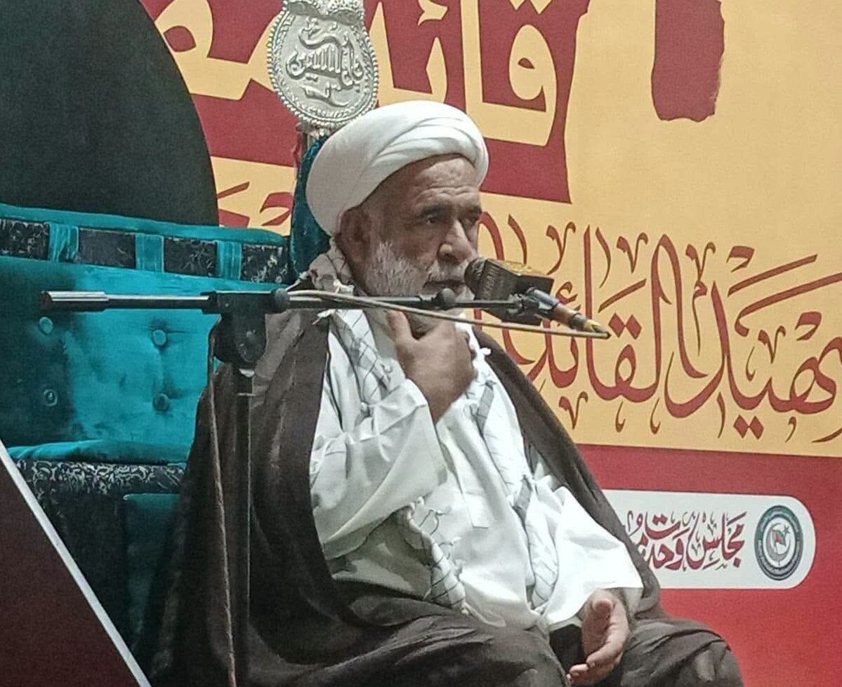 کراچی؛ سید مقاومت کی برسی کی مناسبت سے مجلسِ عزاء اور میناب کے ننھے شہداء کی تعداد میں تصویری نمائش