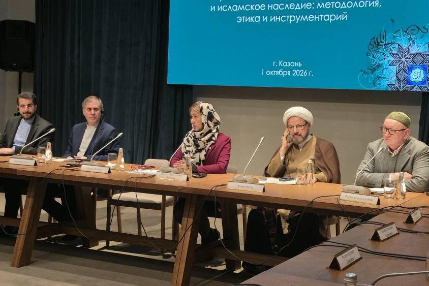 سخنرانی استاد واعظی در نشست «هوش مصنوعی و میراث اسلامی» در کازان روسیه