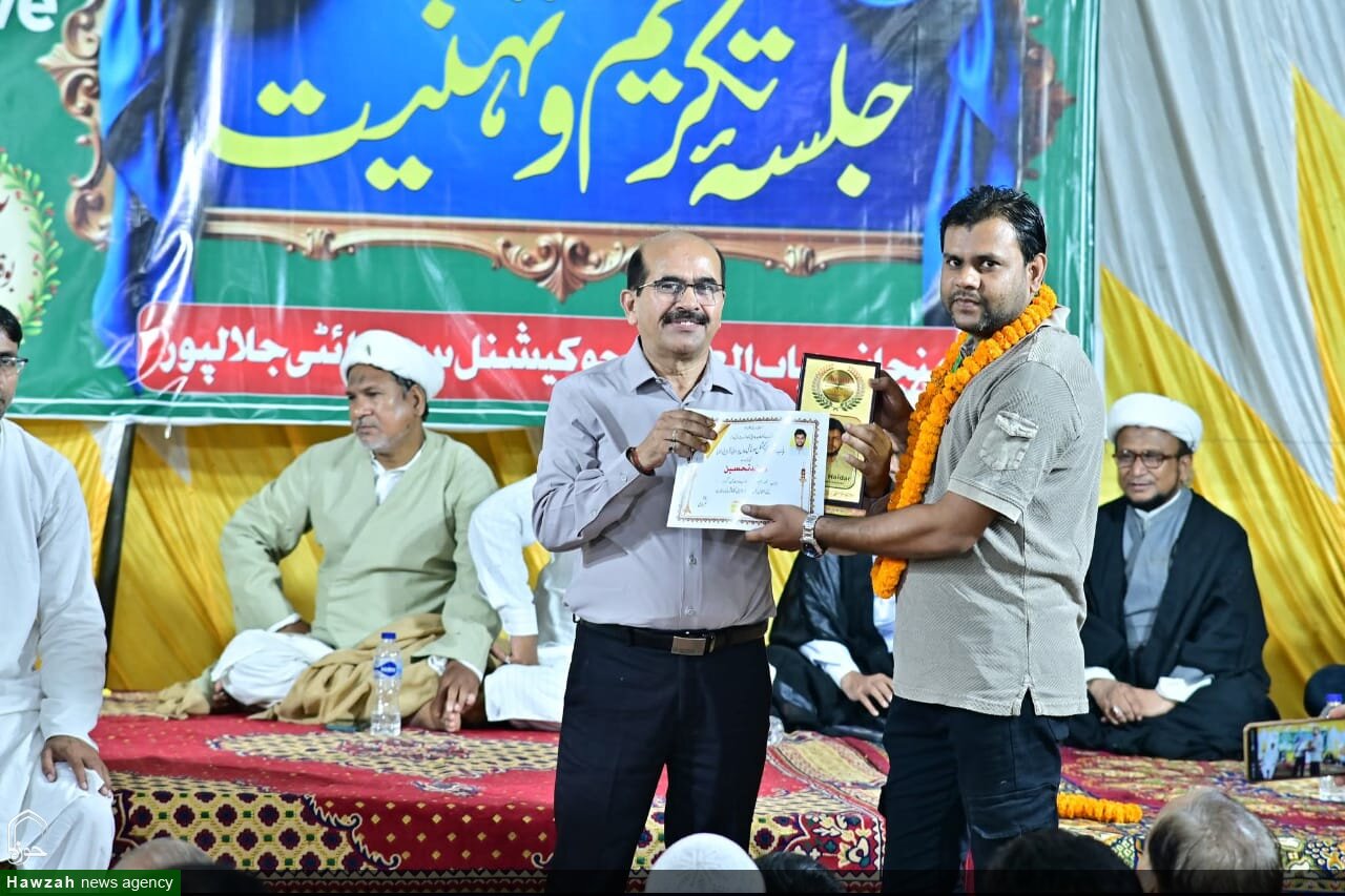 जालालपुर में सम्मान समारोह, प्रतियोगी परीक्षाओं में सफल छात्र-छात्राओं का सम्मान
