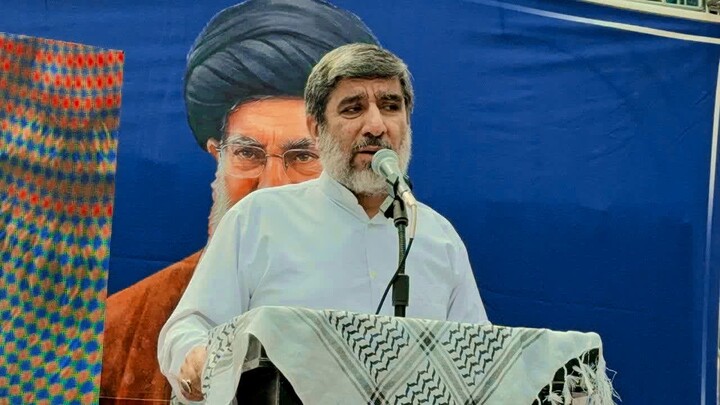 تصاویر/ یادواره 37 شهید  منطقه راویز کرمان در حریم حرم آقا سید حسین (ع)