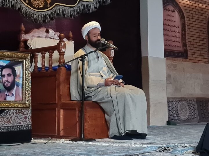 تصاویر/ برگزاری جلسه گرامیداشت شهدای مقاومت در مدرسه علمیه شهید امیری بابل