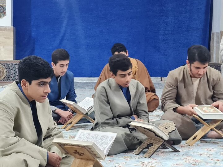 تصاویر/ برگزاری جلسه گرامیداشت شهدای مقاومت در مدرسه علمیه شهید امیری بابل