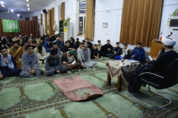 تصاویر/ برگزاری جلسه دیدار مدیریت مدرسه علمیه خاتم الانبیاء (ص) بابل با طلاب