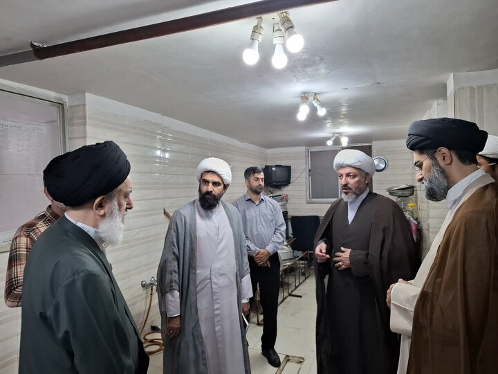 تصاویر/ بازدید معاون منابع انسانی و پشتیبانی حوزه های علمیه از مدرسه علمیه نائب الصدر رشت