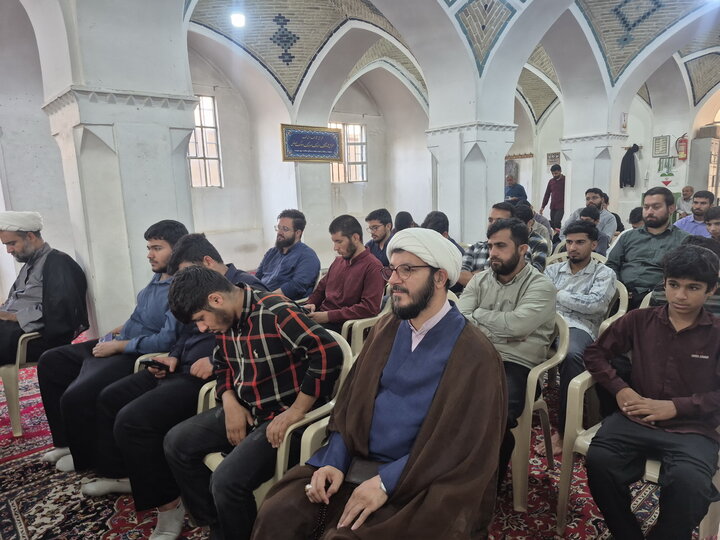 تصاویر/ درس اخلاق مدارس علمیه آیت‌الله مدنی و آقابزرگ کاشان