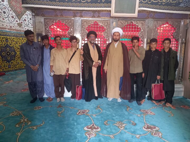 تصاویر/ اردوی زیارتی سیاحتی طلاب مدرسه علمیه آیت‌الله مصطفوی(ره) کاشان