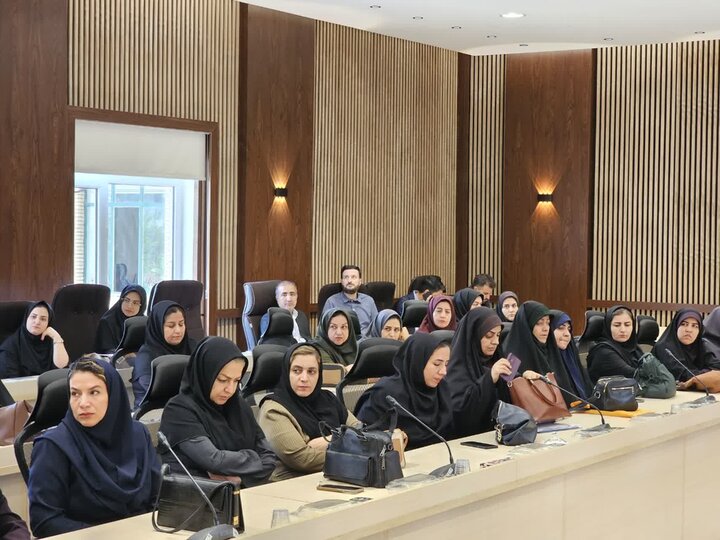 تصاویر/آیین تجلیل از همسران نیروهای مسلح کردستان