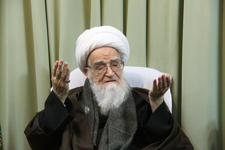 آیت‌الله العظمی صافی‌گلپایگانی