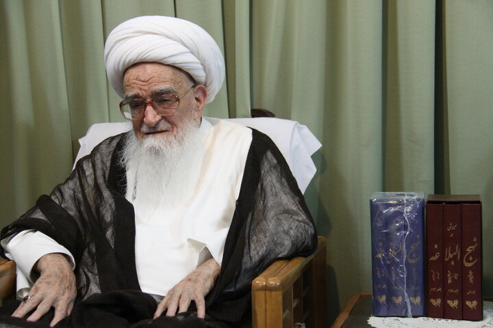آیت‌الله العظمی صافی‌گلپایگانی