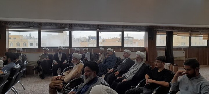 تصاویر / برگزاری جلسه تبیینی «شبهات پیش‌رو» با حضور ائمه جمعه و دبیران امور مساجد استان همدان در مشهد