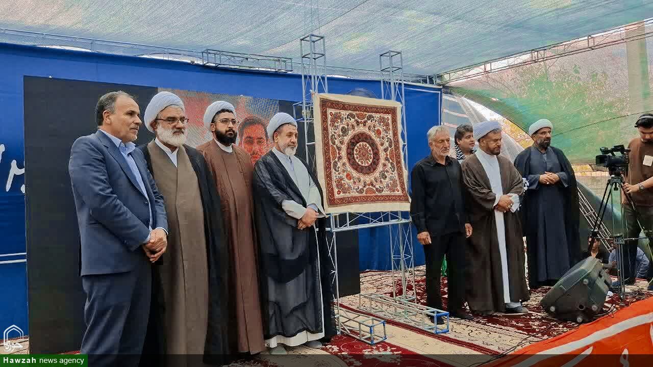 تصاویر/ یادواره ۳۷ شهید  منطقه راویز کرمان در حریم حرم آقا سید حسین (ع)