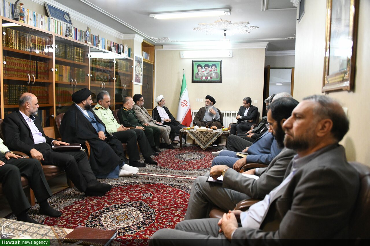 برخورد با مسائل حجاب و عفاف نباید ضربتی باشد