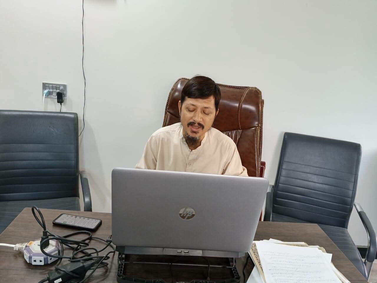 ڈیجیٹل دور میں کامیاب استاد کا روایتی تدریسی طریقوں کے ساتھ جدید ٹیکنالوجی اور ڈیجیٹل ذرائع سے بھی آگاہ ہونا ضروری، حجت الاسلام امینی