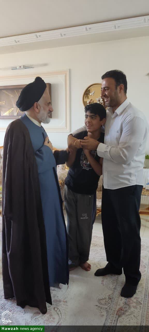 تجلیل از شهدا