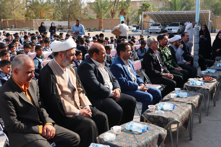 جشن عاطفه‌ ها همزمان با آغاز سال تحصیلی جدید