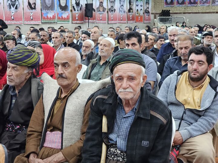 تصاویر/برگزاری دومین اجلاسیه شهدای شهرستان سروآباد