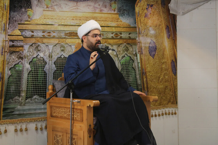 تصاویر/ برگزاری کارگاه تمرین منبر و خطابه در مدرسه علمیه امام مهدی (ع) کرمان